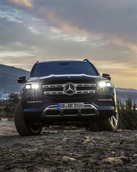 Mercedes Benz Glc D Stunning Hd Photos Videos Specs Features