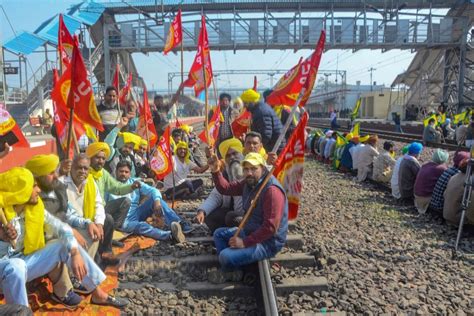 Farmers To Begin 4 Hour Rail Roko Protest Today Several Trains