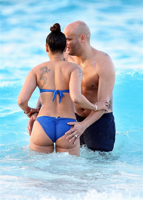 Melanie Brown In Blue Bikini Gotceleb