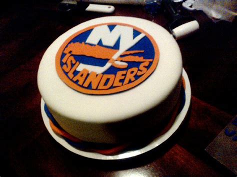 New York Islander cake | Hockey cakes, Fancy cakes, Food themes