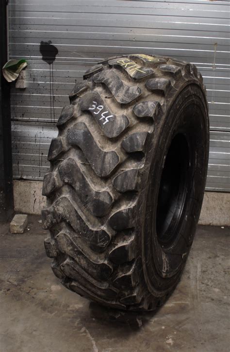 20 5R25 USED MICHELIN XHA2 186A2 L 3 TL 32MM 96 COSM REP 3944 Heuver