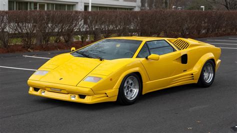 A Stunning 25th Anniversary Lamborghini Countach is Selling at Mecum Indy