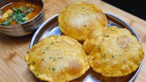 क्रिस्पी आलू की फूली फूली पूरी Aloo Puri Recipe Puffy Masala Aloo