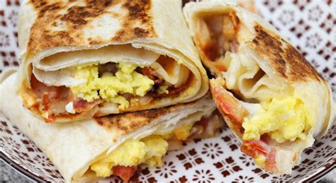 Egg Burrito - Yummy Kitchen