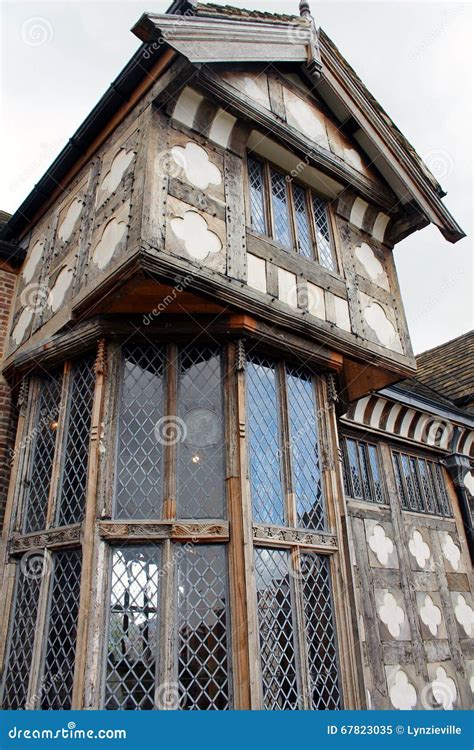 Fully Restored Tudor Manor House Stock Image Image Of Medieval