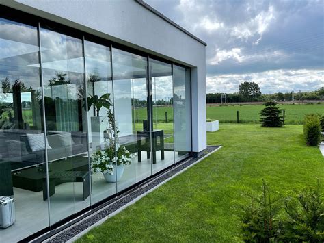 Balkon Glas anthrazit Glasgeländer nach Maß angefertigt