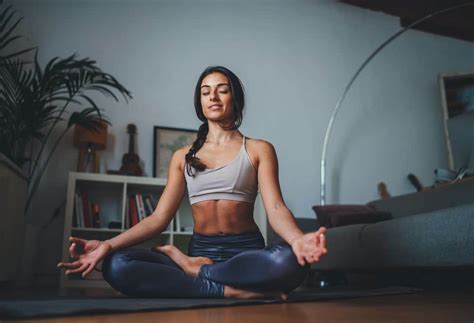 10 Reasons Why Meditation Is Good For You Healthifyme