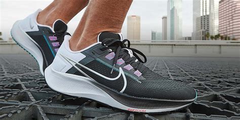 Nike Air Zoom Pegasus 38 Review | Best Running Shoes 2021