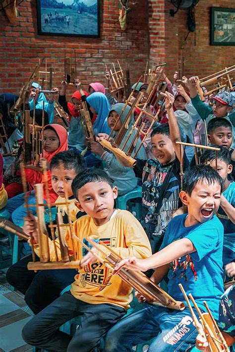 Playing Angklung