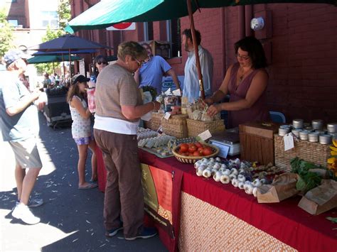 Tripping around Washington: Moscow Farmer's Market - Moscow Idaho