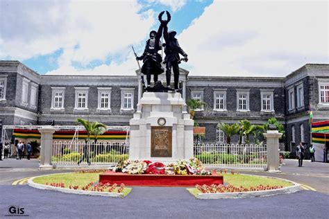 Remembrance Day 2022 Wreath Laying Ceremony Held At Royal College