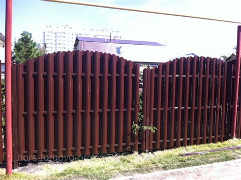 Виды заборов из евроштакетника (45 фото) - фото - картинки и рисунки ...