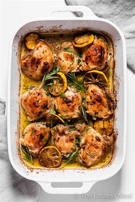 This Lemon Rosemary Chicken Is A Simple Yet Incredibly Flavorful Recipe