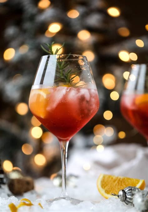 29 Best Winter Cocktails To Drink