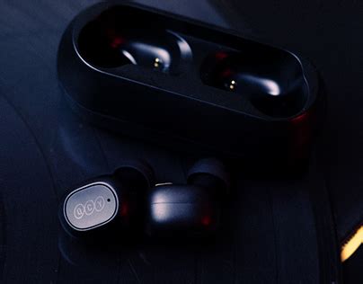 Qcy Projects | Photos, videos, logos, illustrations and branding on Behance