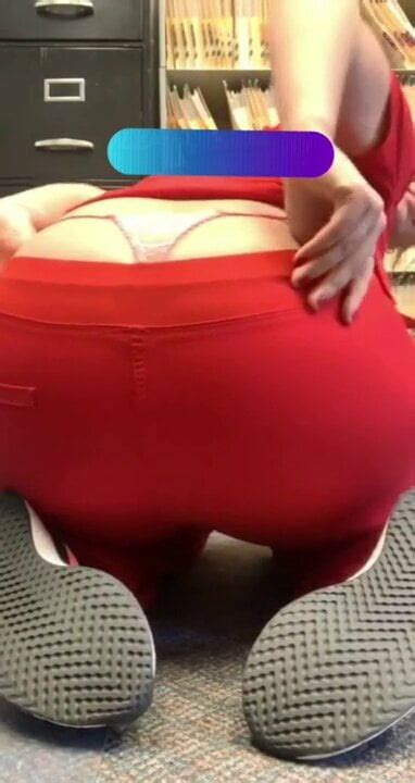 Infirmiere Montre Son Cul Dans Un Hopital Free HD Porn XHamster