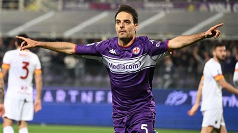 Serie A La Fiorentina Fait Plier Une Bien Triste Inter Milan