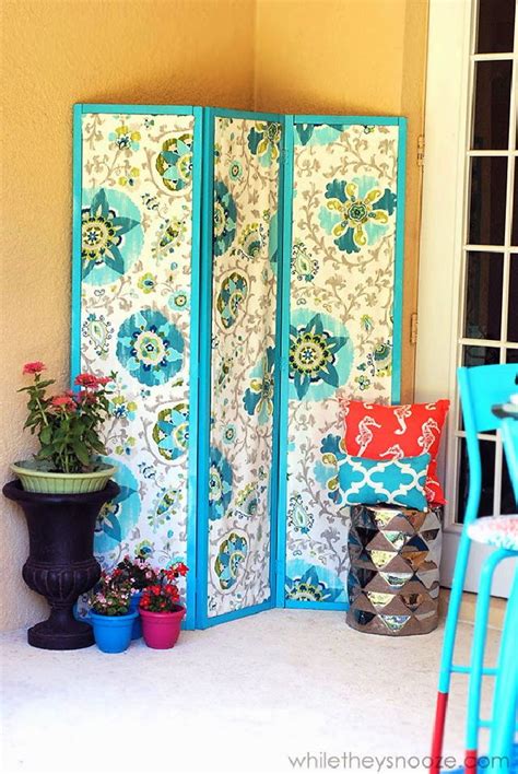 25 Cheap DIY Outdoor Privacy Screen Ideas - Garden