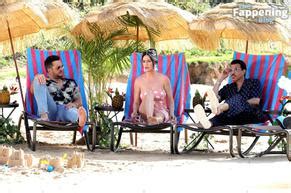 Katy Perry Sexy Shows Off Her Hot Legs During The Filming Of American Idol At Aulani Resort In