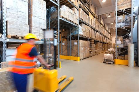 Choosing Warehouse Storage Provider In Cheshire Twa