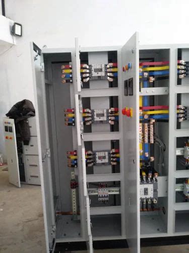 Way Double Door Three Phase Feeder Pillar Panel Up To Amps Tpn