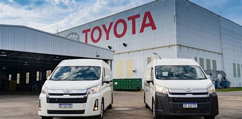 Cómo es el Toyota Hiace el utilitario que se ensamblará en el país y