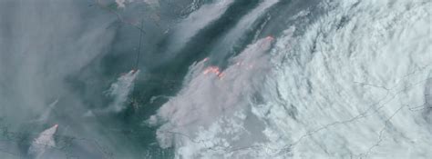 Wildfires In Western Canada Engulf 400 000 Ha 1 Million Acres