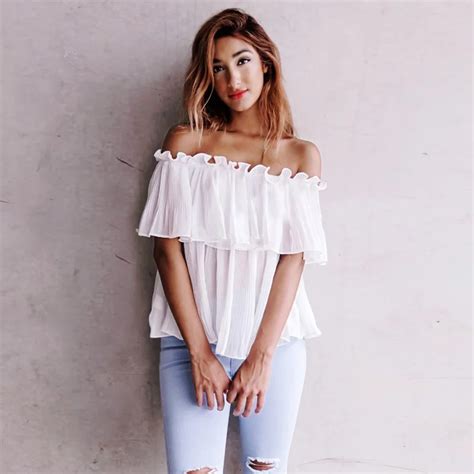 Sexy Off Shoulder Ruffles Women Blouse Chiffon Summer Beach Pleated