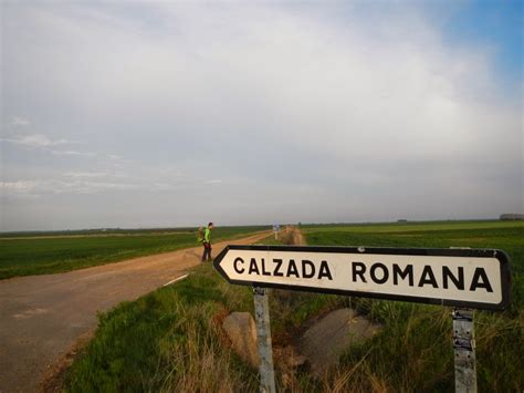 Camino De Santiago De El Burgo Ranero A Mansilla De Las Mulas Por La