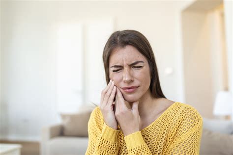 8 Things You Cant Do After Wisdom Teeth Removal Hamptons Dental