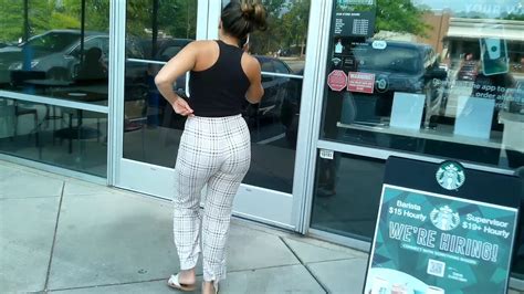 JIGGLY Latina Pawg Bubble Spandex Leggings Yoga Pants Forum