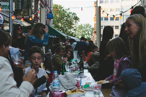 Journal Frankfurt Nachrichten Straßenfest im Jungdesigner Viertel