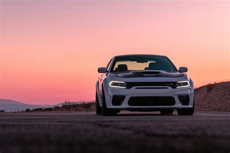 Hennessey 1 000 Hp Dodge Charger Hellcat Widebody Hits The Track And The Dyno Autoevolution