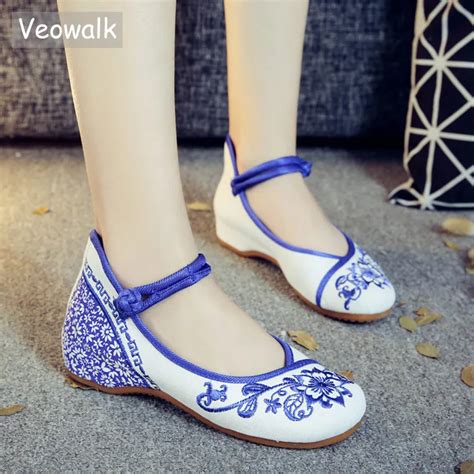 Veowalk Blue Flowers Embroidered Womens Canvas Ballet Flats Vintage