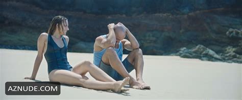 SOLO NUDE SCENES AZNude