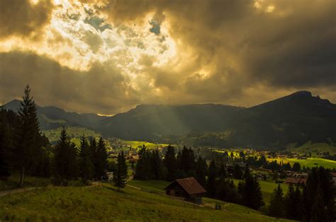 Papel de parede natureza Árvores panorama nuvens luz solar