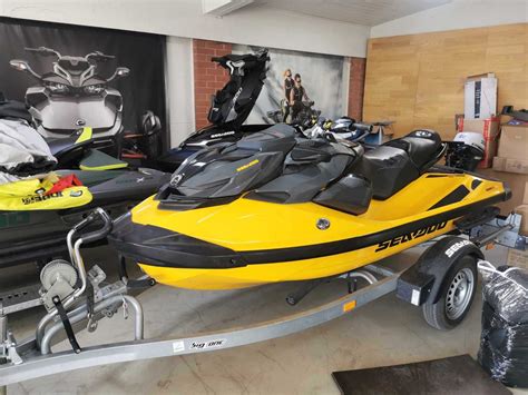 Skuter Wodny Sea Doo Rxp X Rs Model Mth Millenium Yellow