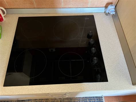 ELEKTRICNA PLOČA BEKO