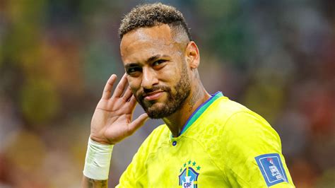 In Focus Neymar Rend La Clé Pour Que Les Stars De La Samba Atteignent