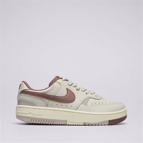 Дамски Маратонки Nike Оригинални продукти | Sizeer.bg