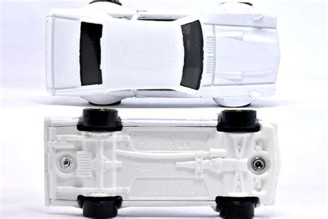 CUSTOM FORD MAVERICKのレビューサンカン氏のUDOGプロジェクトカーがホットウィールでキャスト化 FJV52 Hot Wheels 情報まとめ ホットウィール