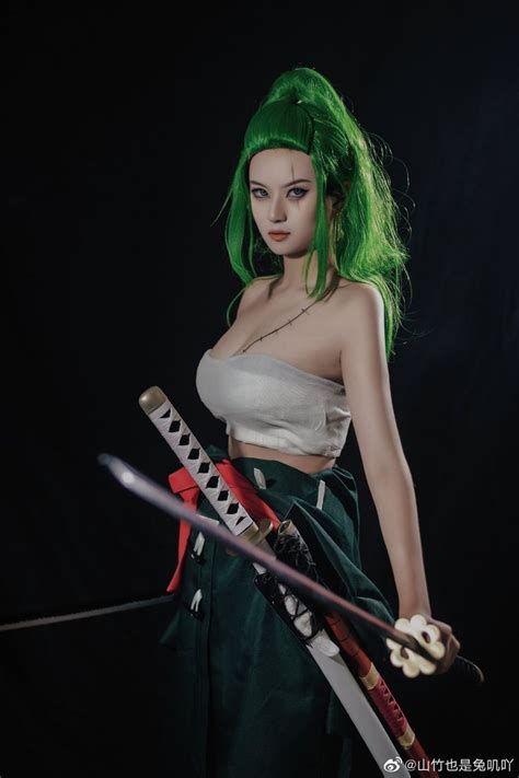 Zoro Girl Cosplay - One Piece