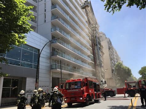 Incendio En Palermo Evacuación Y Rescate En Una Torre De 35 Pisos