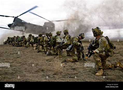 Us Army Rangers Assigned To 2nd Battalion 75th Ranger Regiment