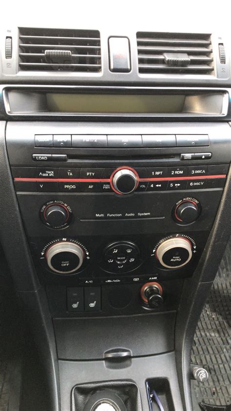 Не работают кнопки на ГУ — Mazda 3 (1G) BK, 1,6 л, 2005 года | поломка ...