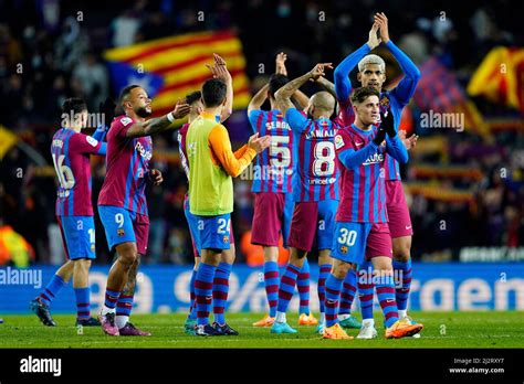 Fc Barcelona Players Celebrating The Victory During The La Liga Match