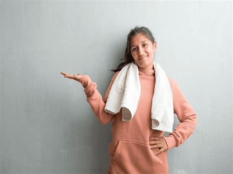 Cold Shower Or Hot Shower What Should You Go For The Channel 46