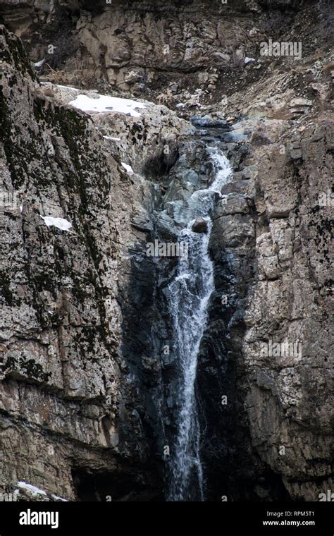 waterfall in sangan village, tehran, iran Stock Photo - Alamy