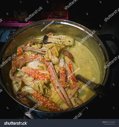 Malaysian Dish Ketam Masak Lemak Crabs Stock Photo 1627036885