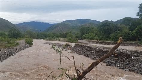 Por Desborde Del R O Colapsado Permanece Paso Sobre El R O Talgua En